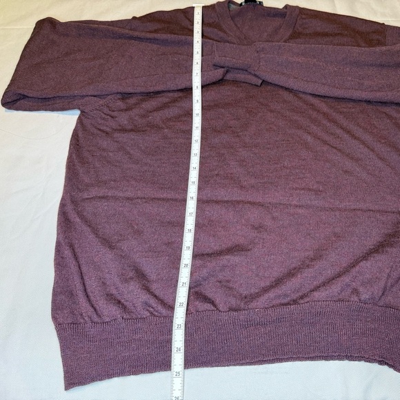 2/$35 Harold Powell 100% Merino Wool Burgundy Purple Men’s Large V neck Sweater - Picture 3 of 6